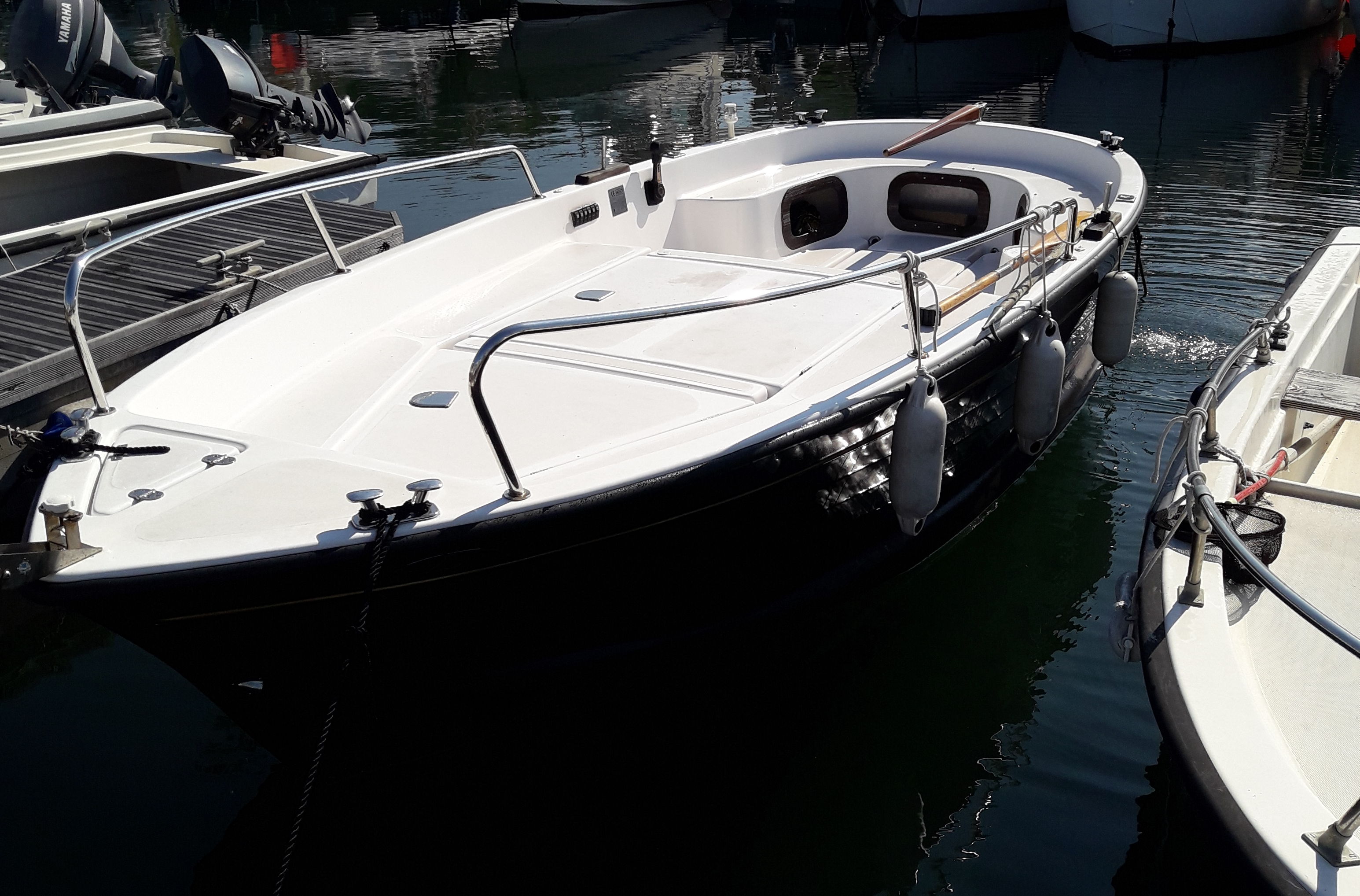 Gozzo Mimì Maestrale+ Yanmar 30HP<br><a href=dettaglio.aspx?Id=281 >VAI ALLA SCHEDA</a>
